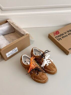 Miu Miu x New Balance 530 SL Sneakers